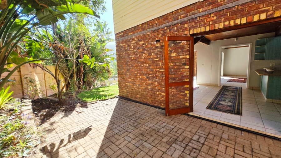 2 Bedroom Property for Sale in Meedingsride Western Cape